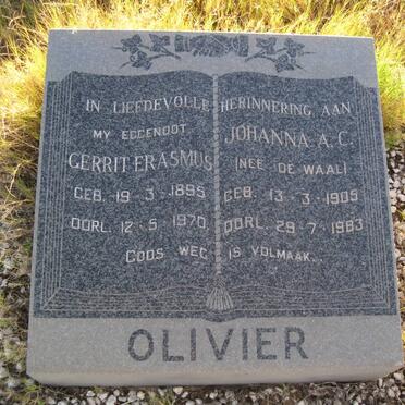 OLIVIER Gerrit Erasmus 1895-1970 &amp; Johanna A.C. DE WAAL 1905-1983