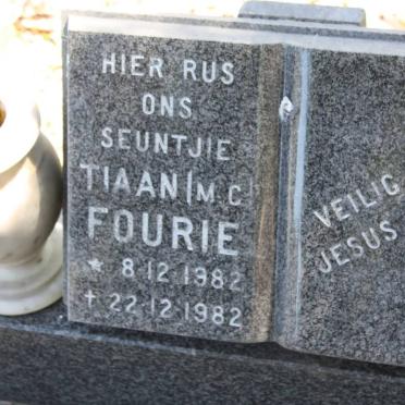 FOURIE M.C. 1982-1982