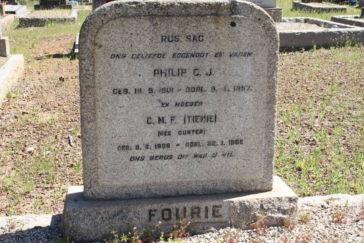 FOURIE Philip C.J. 1901-1957 &amp; C.M.F. GUNTER 1908-1982