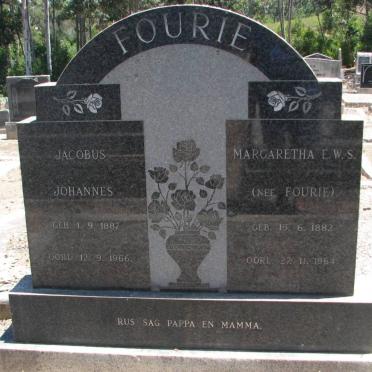 FOURIE Jacobus Johannes 1887-1966 &amp; Margaretha E.W.S. FOURIE 1882-1964