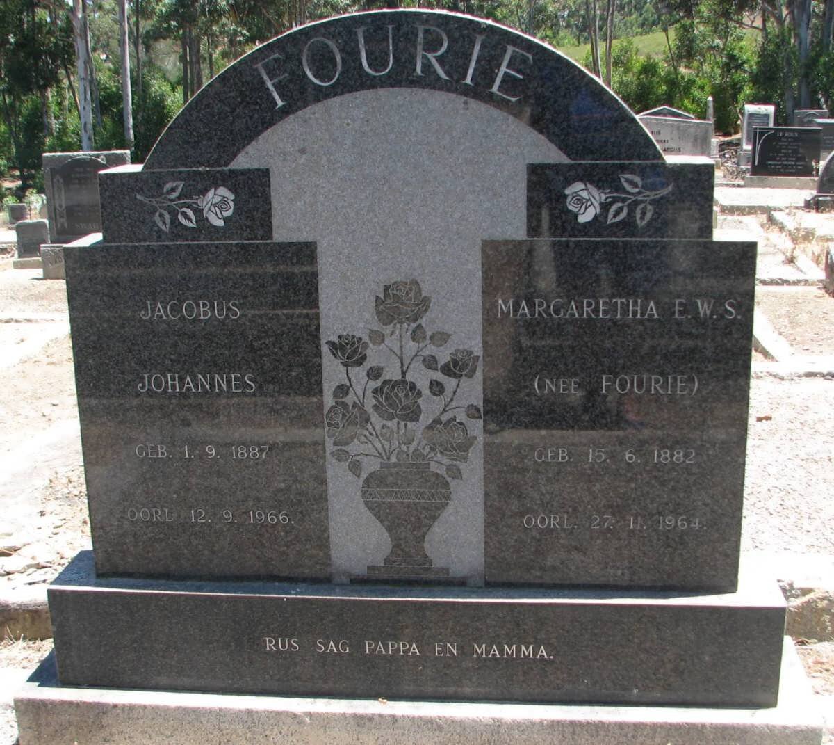 FOURIE Jacobus Johannes 1887-1966 &amp; Margaretha E.W.S. FOURIE 1882-1964