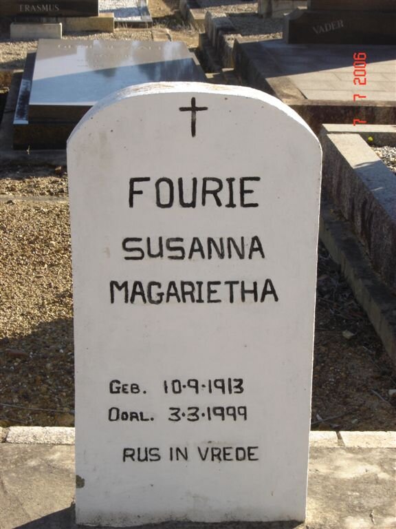 FOURIE Susanna Magarietha 1913-1999