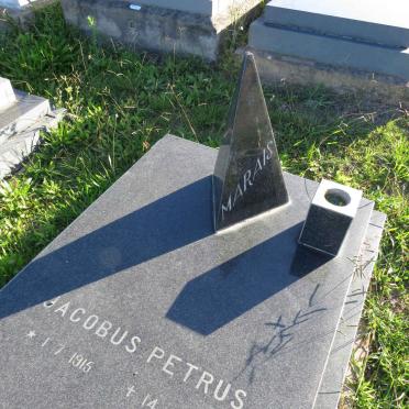 MARAIS Jacobus Petrus 1915-1981 &amp; Nellie 1922-2009 