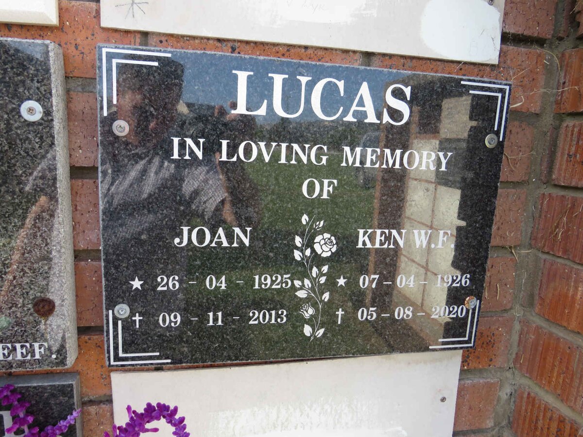 LUCAS Ken W.F. 1926-2020 & Joan 1925-2013