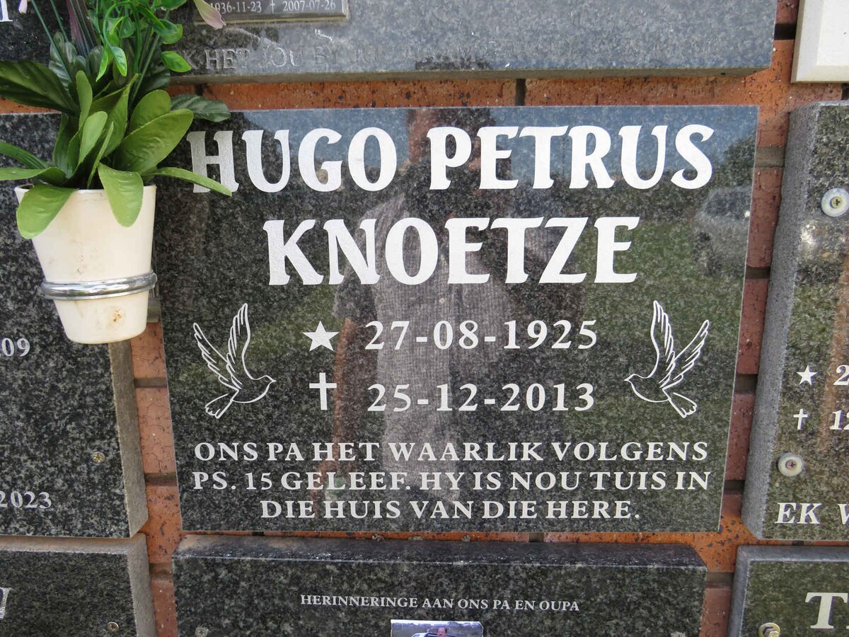 KNOETZE Hugo Petrus 1925-2013