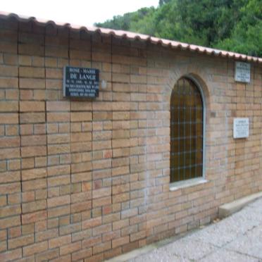 5. Overview on the new memorial wall at the Church