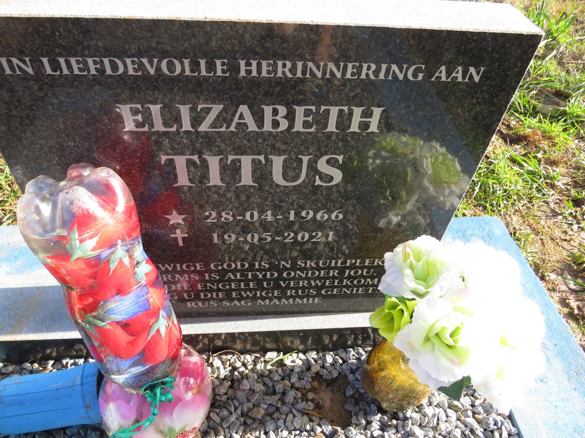 TITUS Elizabeth 1966-2021