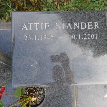 STANDER Attie 1945-2001