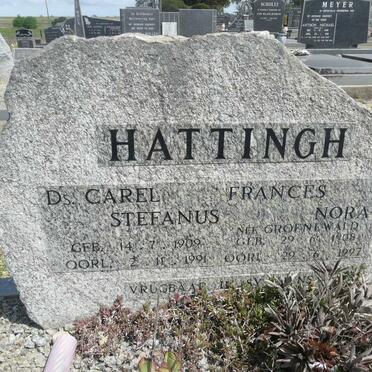 HATTINGH Carel Stefanus 1909-1991 &amp; Frances Nora GROENEWALD 1909-1997