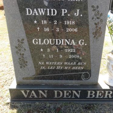 BERG Dawid P.J., van den 1918-2006 &amp; Gloudina G. 1923-2008