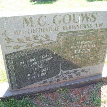 GOUWS M.C. 1924-1992 &amp; Marthie 1926-