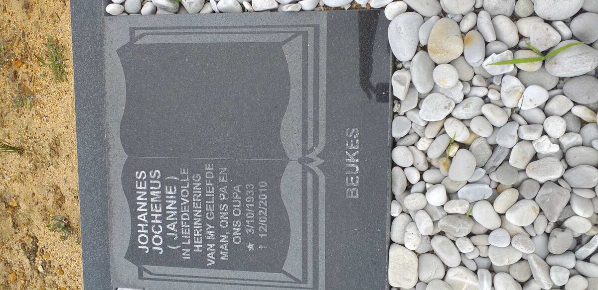 BEUKES Johannes Jochemus 1933-2010