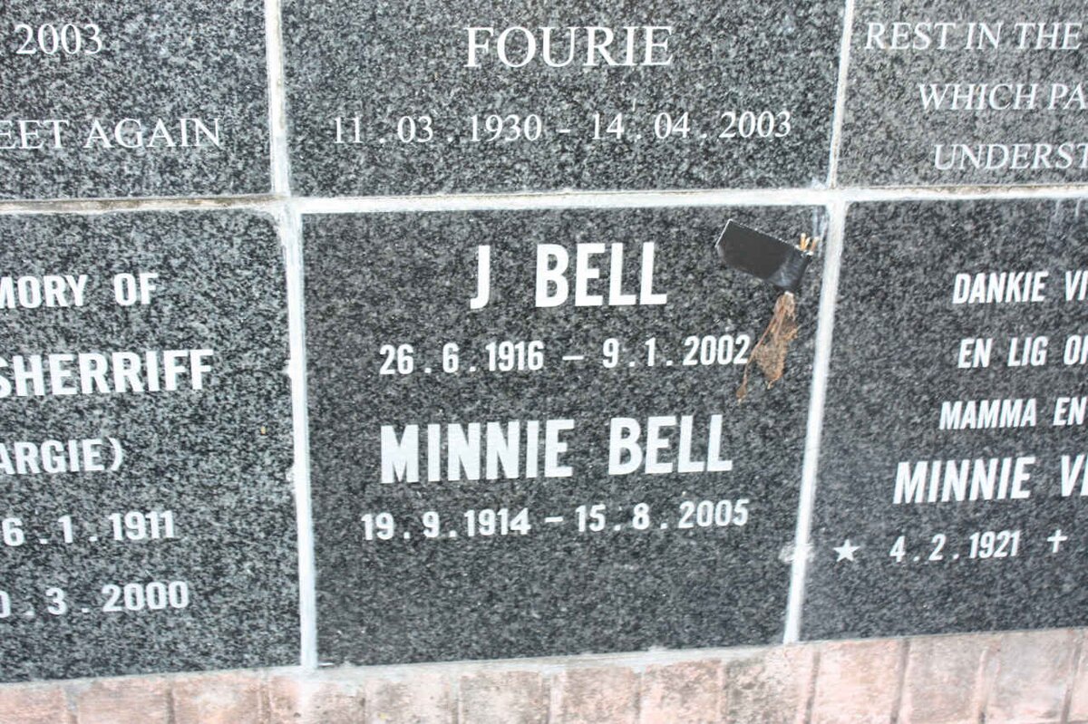 BELL J 1916-2002 &amp; Minnie 1914-2005