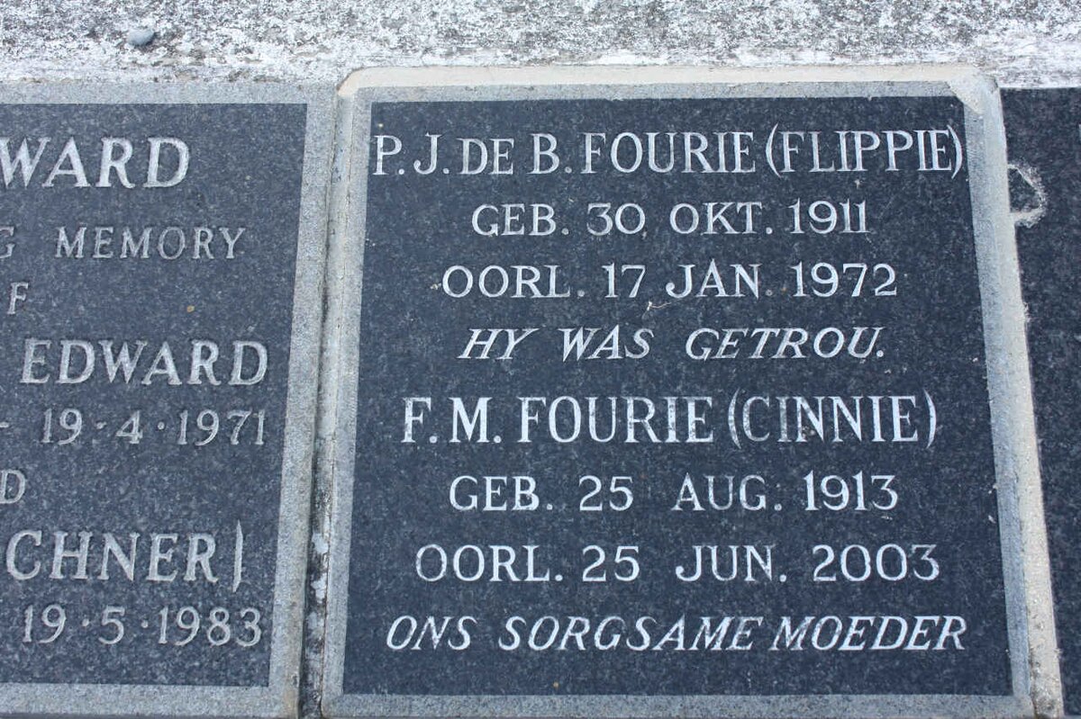 FOURIE P.J. De B. 1911-1972 &amp; F.M. 1913-2003