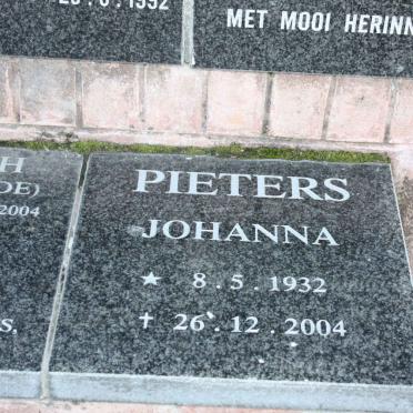 PIETERS Johanna 1932-2004