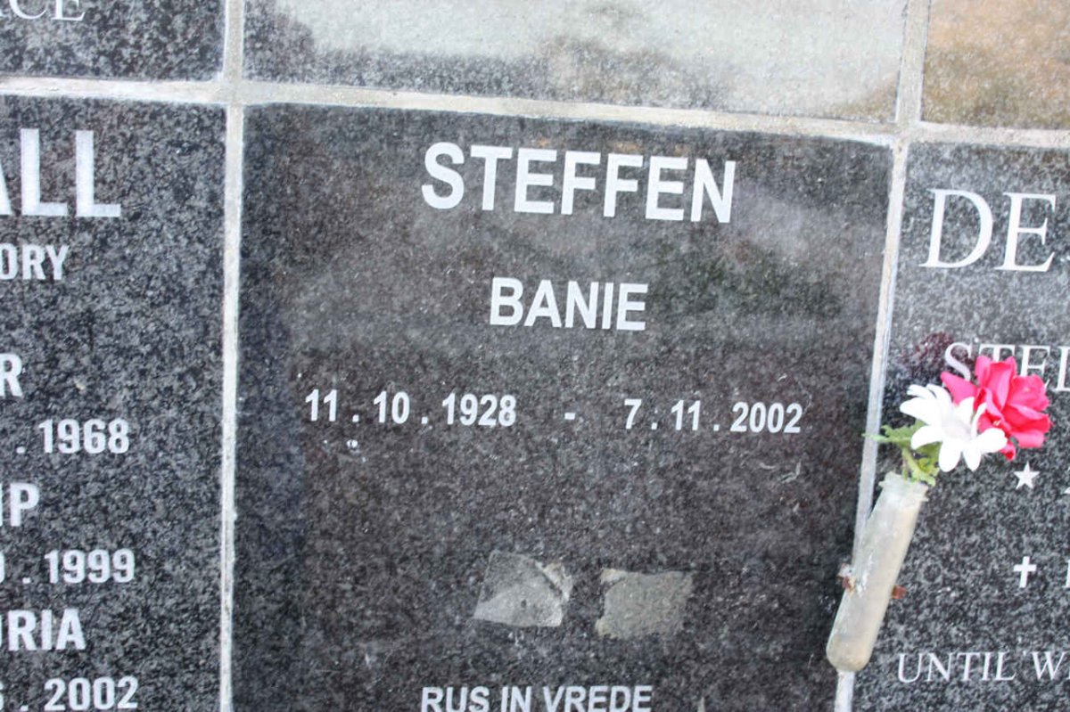 STEFFEN Banie 1928-2002