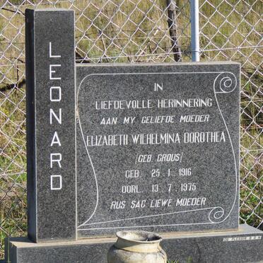 LEONARD Elizabeth Wilhelmina Dorothea nee CROUS 1916-1975