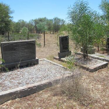 Western Cape, HOPEFIELD district, Koperfontein 346, farm cemetery