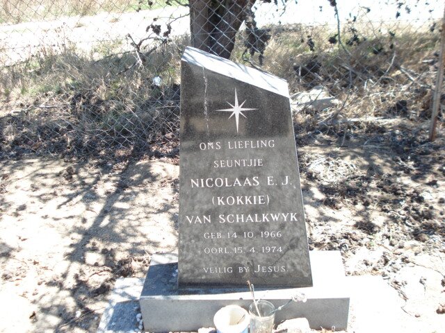 SCHALKWYK Nicolaas E.J., van 1966-1974