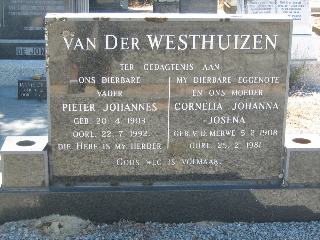 WESTHUIZEN Pieter Johannes, van der 1903-1992 &amp; Cornelia Johanna Josena V.D. MERWE 1908-1981