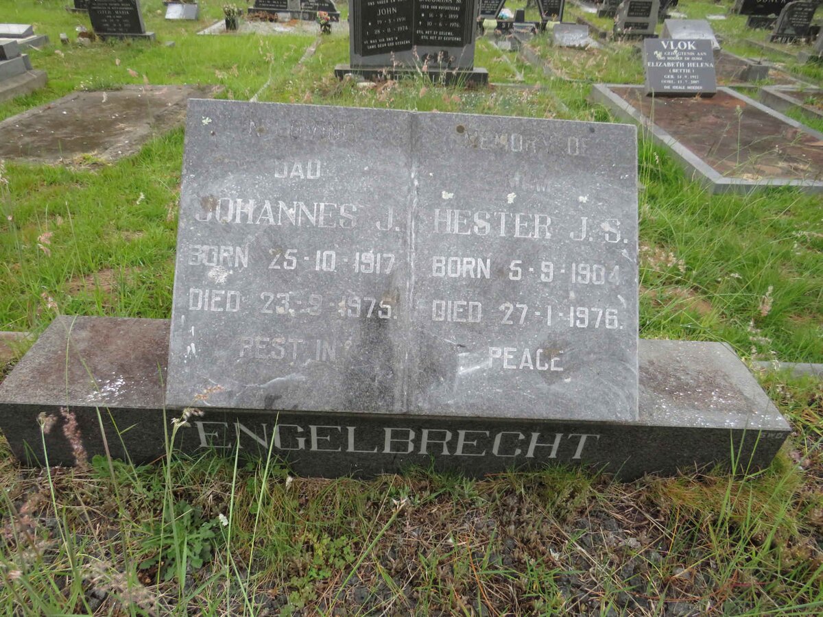 ENGELBRECHT Johannes J. 1917-1975 &amp; Hester J.S. 1904-1976 :: ENGELBRECHT John Dudley 1945-2006 _2