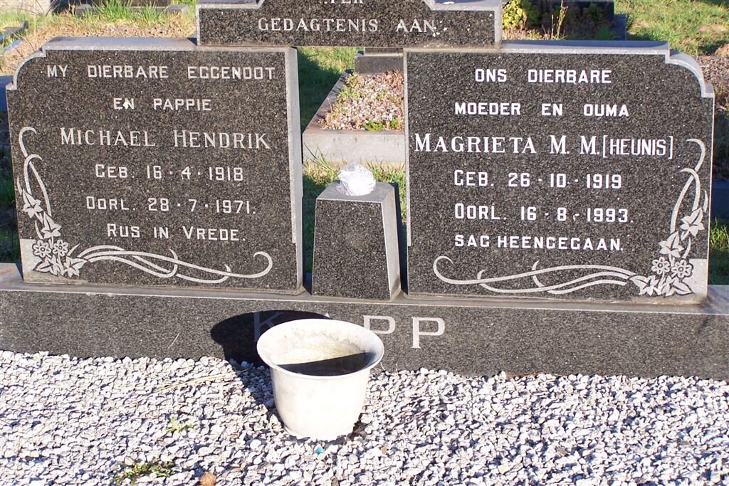 KAPP Michael Hendrik 1918-1971 &amp; Magrieta M.M. HEUNIS 1919-1993