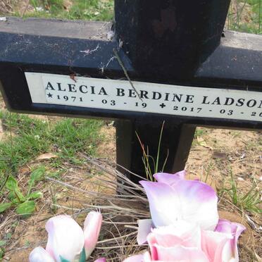 LADSON Alecia Berdine 1971-2017