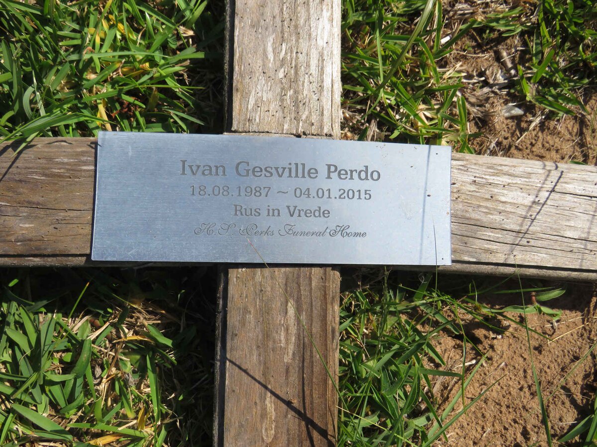 PERDO Ivan Gesville 1987-2015