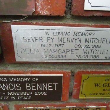 MITCHELL Beverley Mervyn 1937-1988 &amp; Delia Margaret 1938-1985