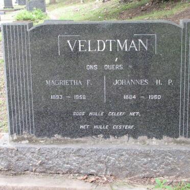 VELDTMAN Johannes H.P. 1884-1960 &amp; Magrietha F. 1893-1959