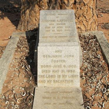 FOSTER Benjamin John 1882-1952 &amp; Josephine A.A. SIMPSON 1883-1943 :: FOSTER Mary H.E. -1919