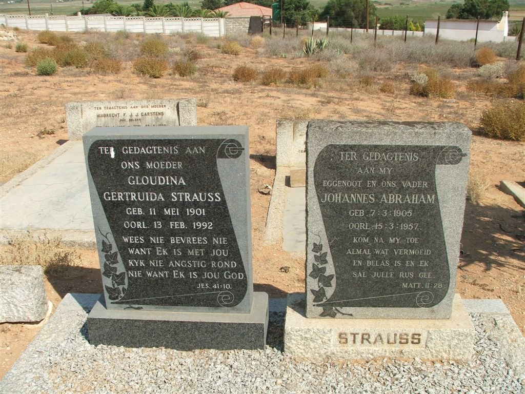 STRAUSS Johannes Abraham 1905-1957 &amp; Gloudina Gertruida 1901-1992