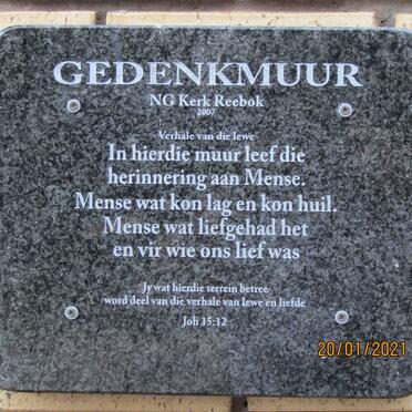 3. Gedenkmuur Reebok NG Kerk 2007