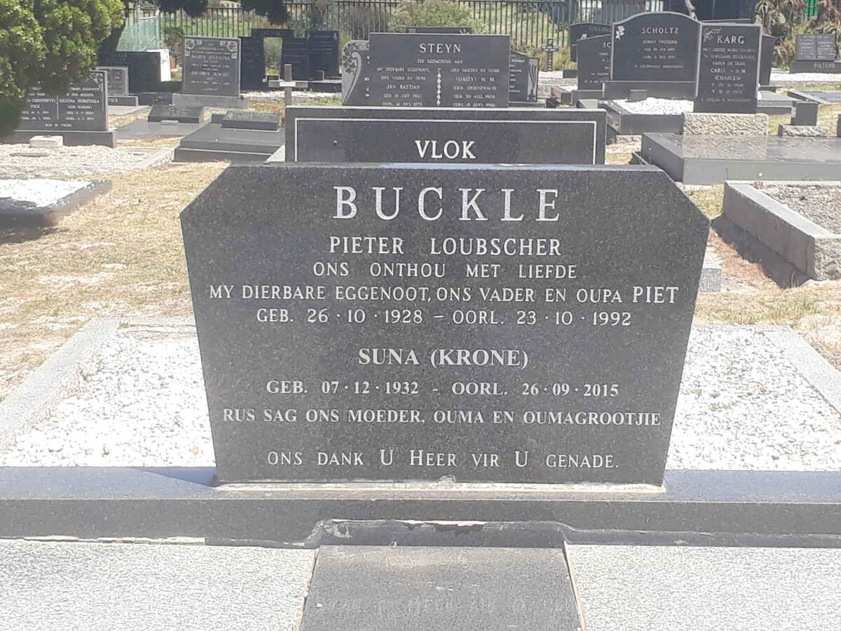 BUCKLE Pieter Loubscher 1928-1992 &amp; Suna KRONE 1932-2015