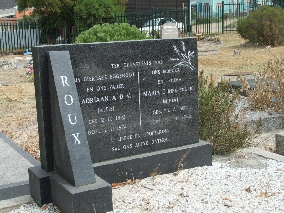 ROUX Adriaan A.D.V. 1910-1974 &amp; Maria E. FOURIE 1905-2002