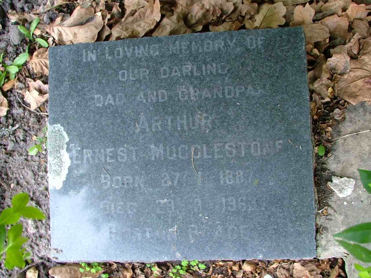 MUGGLESTONE Arthur Ernest 1887-1963