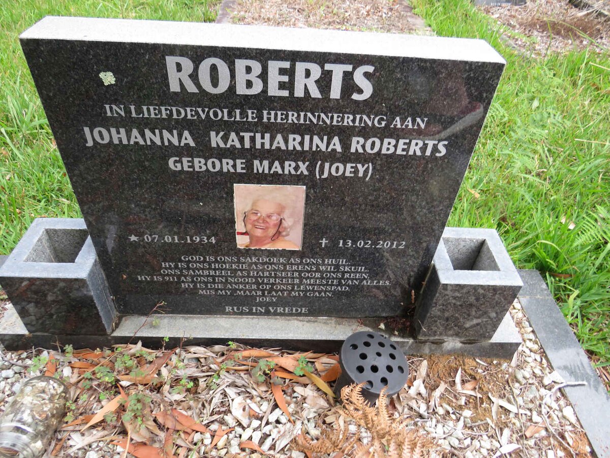 ROBERTS Johanna Katharina nee MARX 1934-2012
