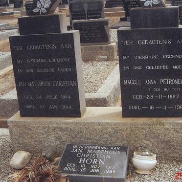 HORN Jan Mattheus Christian 1884-1964 &amp; Maggel Anna Petronella DU TOIT 1887-1967 :: HORN Jan Mattheus Christian 1913-1989