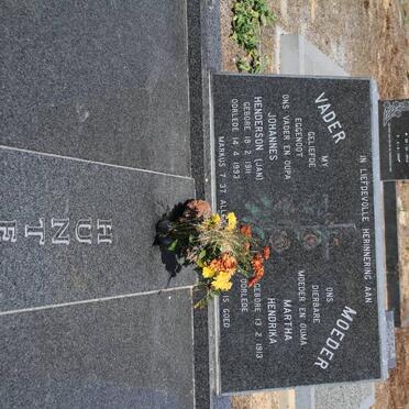 HUNTER Johannes Henderson 1911-1993 &amp; Martha Hendrika 1913-