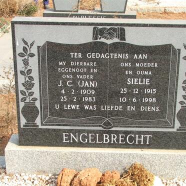 ENGELBRECHT J.C. 1909-1983 &amp; Sielie 1915-1998
