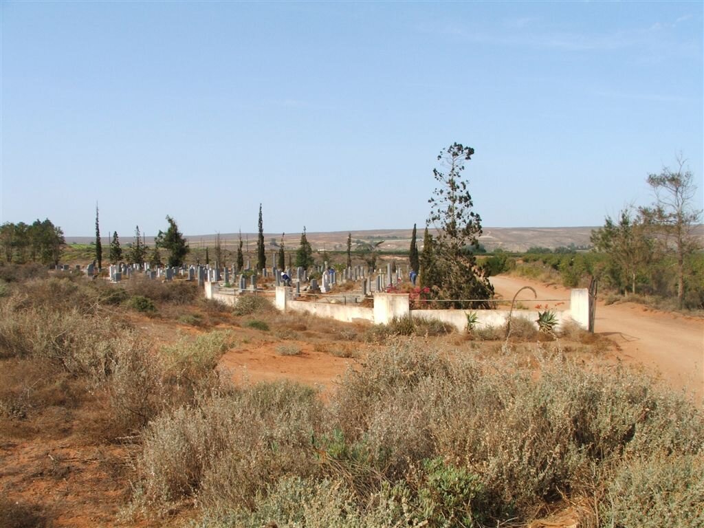 1. View and entrance to Kleinplasie cemetery