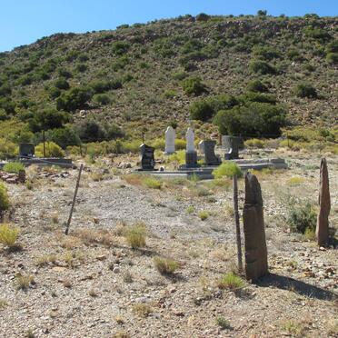 3. Entrance to the cemetery