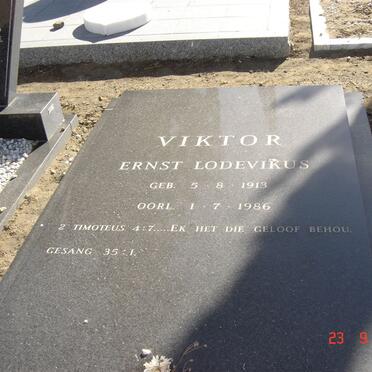 VIKTOR Ernst Lodevikus 1913-1986