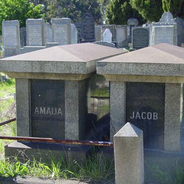 BENISCHOWITZ Jacob -1923 &amp; Amalia -1924