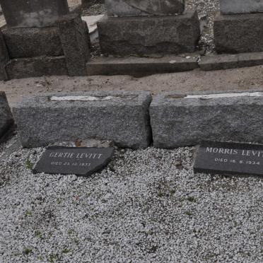 LEVITT Morris -1934 &amp; Gertie -1933