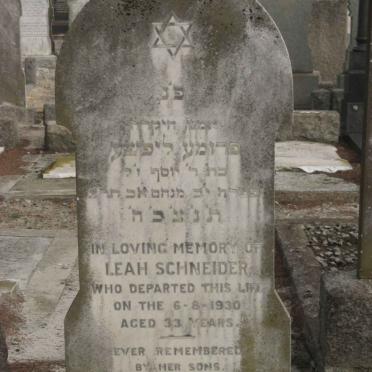 SCHNEIDER Leah -1930