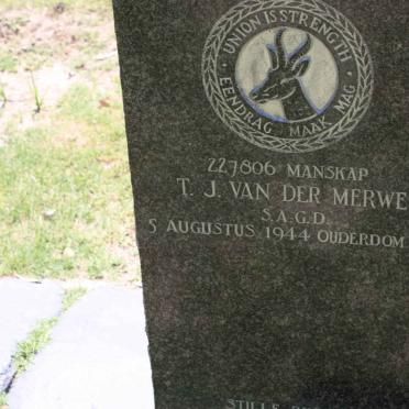 MERWE T.J., van der -1944
