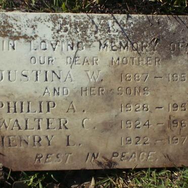 BEYER Justina W.  1887-1950