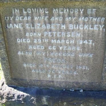BUCKLEY Jane Elizabeth nee PETERSEN -1943 :: ? Freda -1951