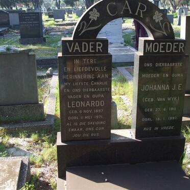 CAR Leonardo 1897-1971 &amp; Johanna J.E. VAN WYK 1911-1997